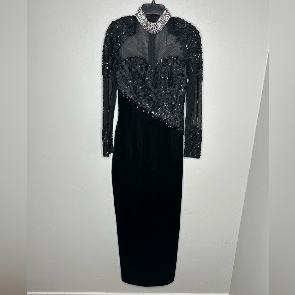 Sherri Hill 90’s Vintage Black Long Sleeve Velvet Beaded Prom Pageant Gown